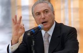 Президент Бразилии отказался жить в резиденции главы государства